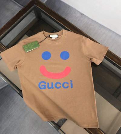 구찌 프린팅 반팔티