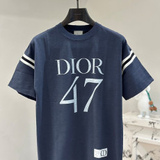디올 47 반팔티