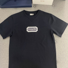 디올 자수 로고 반팔티