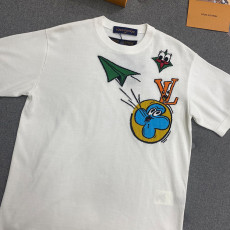 루이비통 COMICS 반팔 니트