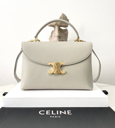 셀린느 니노백 미디엄 117523