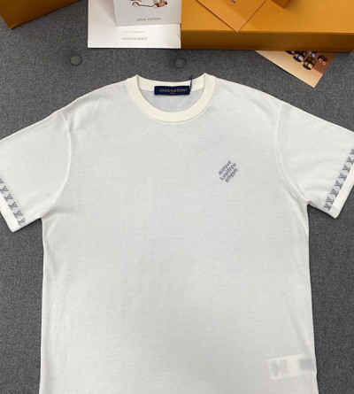 루이비통 로고 반팔티