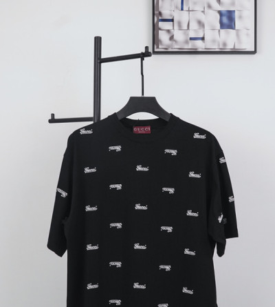 구찌 G 레터링 자수 반팔티