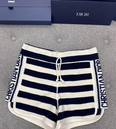 디올 스트라이프 반바지