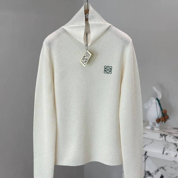 로에베 터틀넥 캐시미어 니트