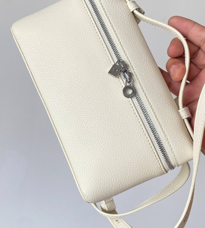 로로피아나 엑스트라 포켓 L19