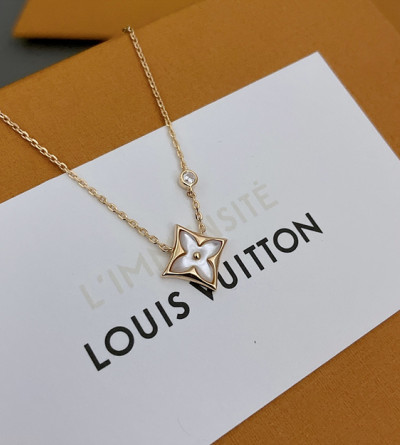 루이비통 블라썸 스타 목걸이