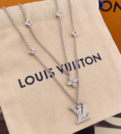 루이비통 레이어드 목걸이