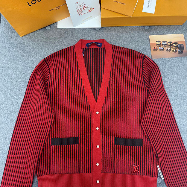 루이비통 울 가디건