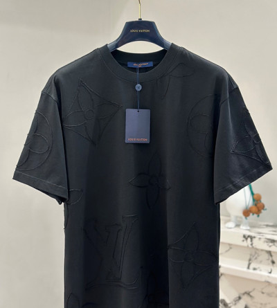 루이비통 자수 반팔티