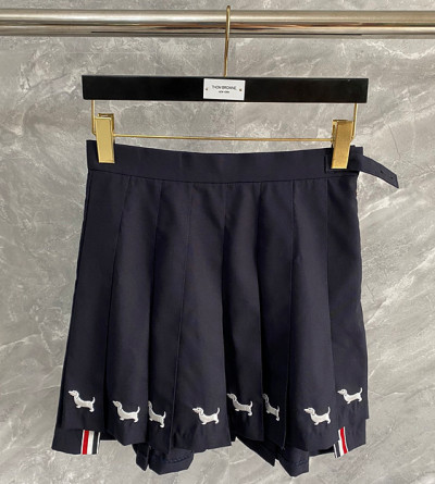 톰브라운 스커트