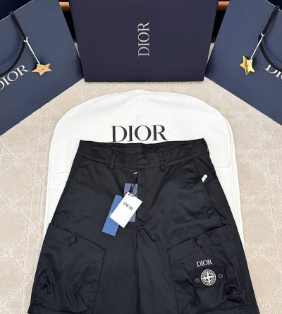 디올 스톤 콜라보 반바지