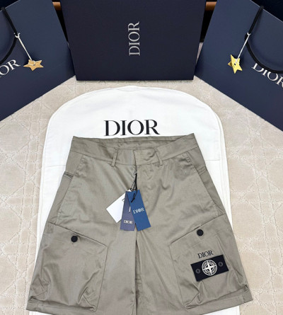디올 스톤 콜라보 반바지