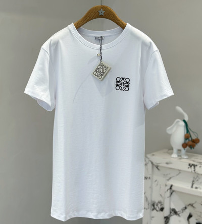 로에베 자수 반팔티