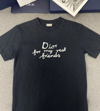 디올 자수 반팔티