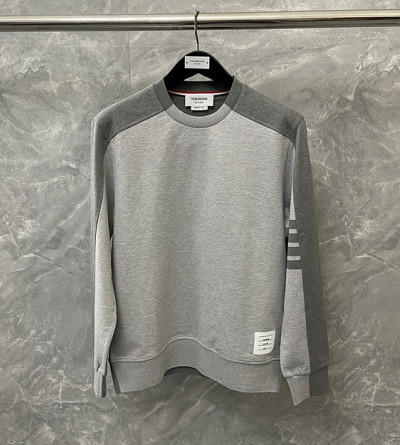 톰브라운 패치 맨투맨