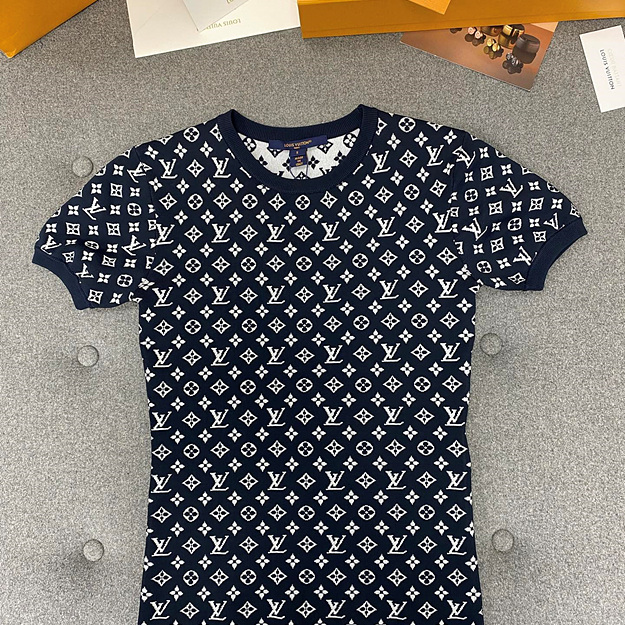 루이비통 실크 혼방 반팔