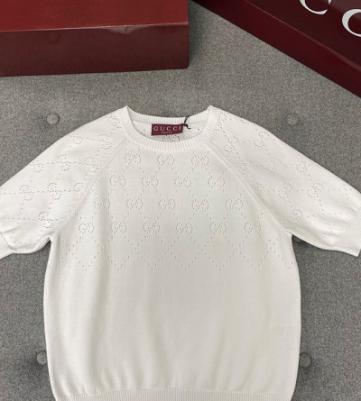 구찌 펀칭 라운드 반팔