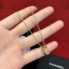 샤넬 코코 크러쉬 목걸이