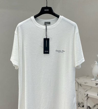 디올 레터링 자수 반팔