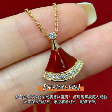 불가리 디바스 드림 목걸이