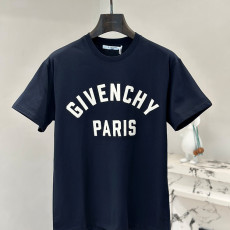 지방시 입체 자수 반팔