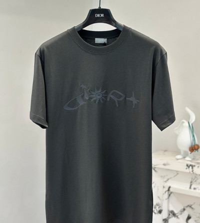 디올 콜라보 자수 반팔