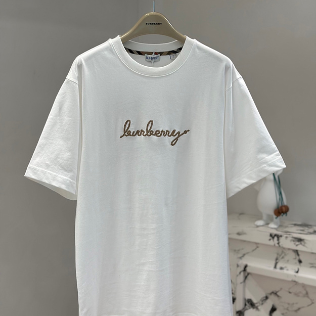 버버리 자수 반팔