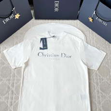 디올 구제 프린팅 반팔