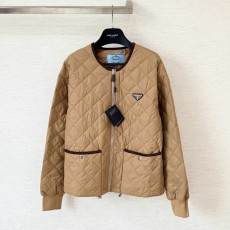 프라다 퀼팅 자켓