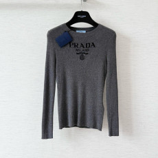 프라다 레터링 슬림 긴팔 니트