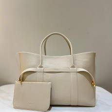 로로피아나 기에라 라지 쇼퍼백