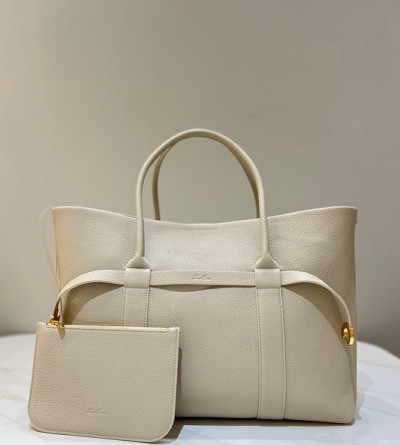 로로피아나 기에라 라지 쇼퍼백