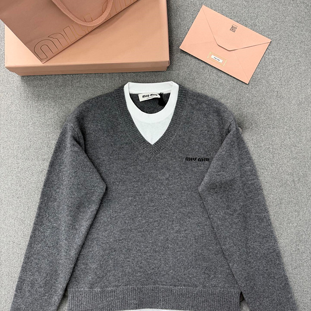 미우미우 캐시미어 니트