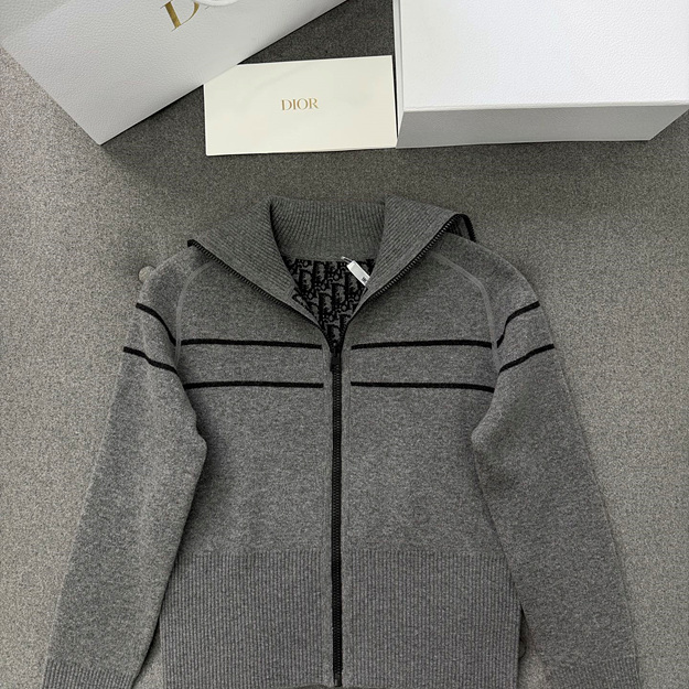 디올 양면 가디건