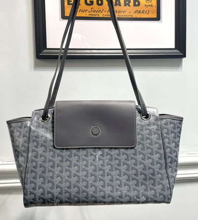 고야드 루에트 PM 블랙 숄더백