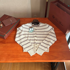 로로피아나 스트라이프 니트