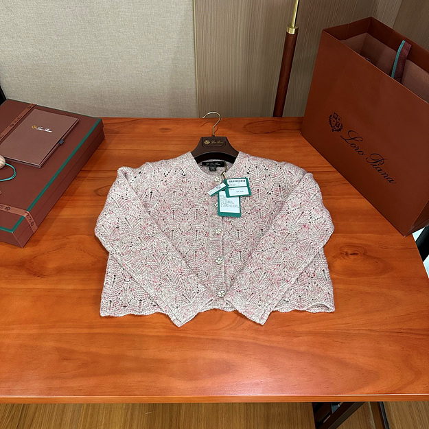 로로피아나 숏 가디건