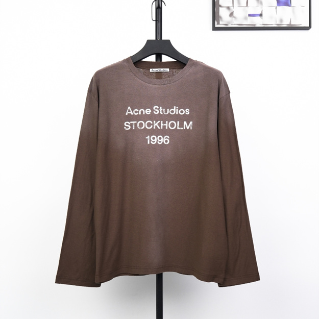 아크네스튜디오 프린팅 긴팔