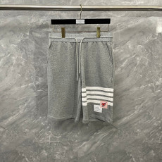 톰브라운 하트 반바지