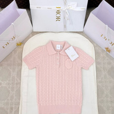 디올 꽈베기 니트 폴로