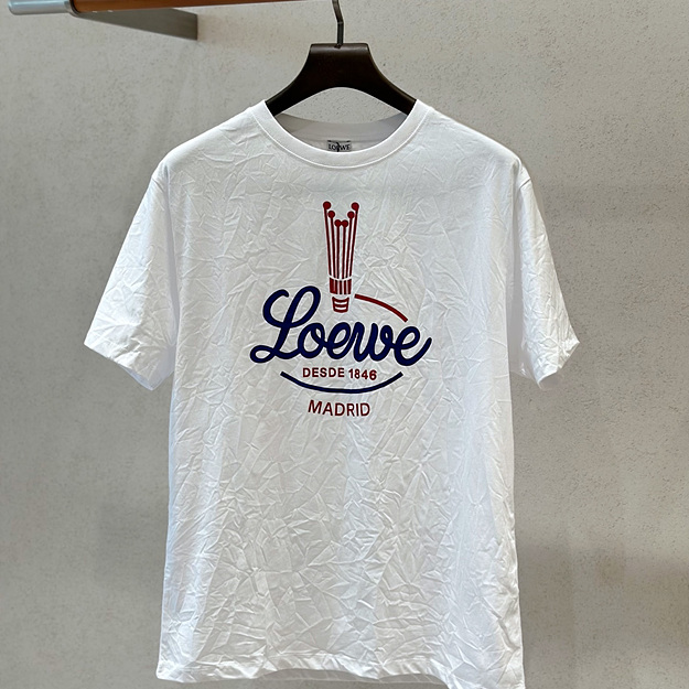 로에베 프린팅 반팔