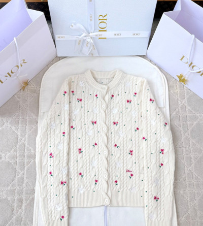 디올 자수 니트 가디건