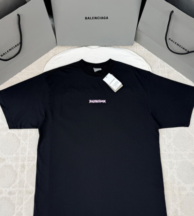 발렌시아가 자수 반팔