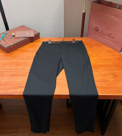 로로피아나 캐주얼 팬츠