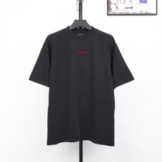 발렌시아가 레터링 반팔