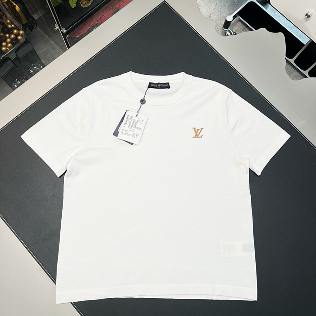 루이비통 로고 반팔