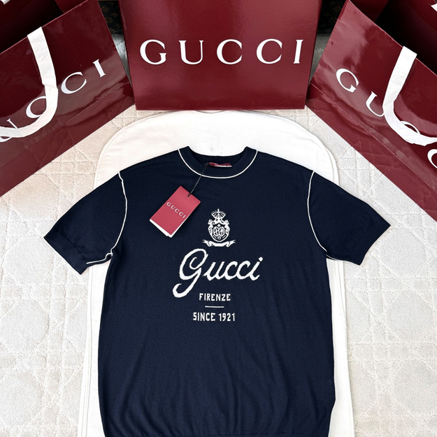 구찌 레터링 니트 반팔