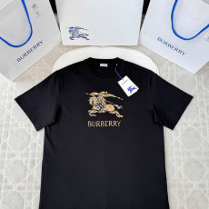 버버리 프린팅 반팔