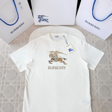 버버리 프린팅 반팔